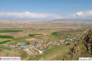 روستای بیرون (بورون)