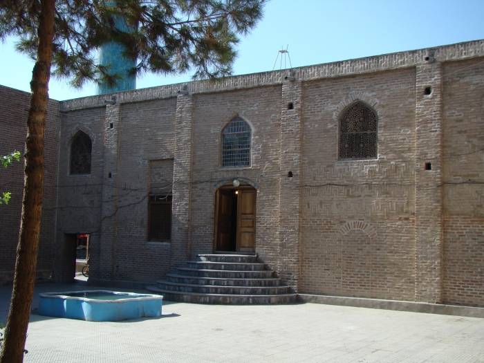 مسجد مهر آباد بناب