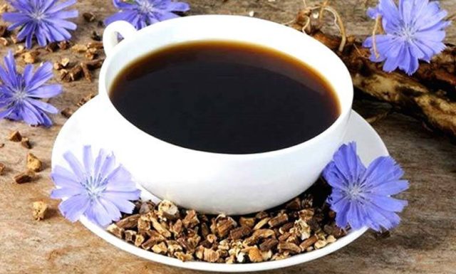 خواص عصاره گیاهی کاسنی و شیرین بیان