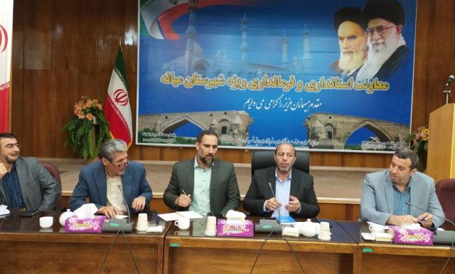 تاکید فرماندار بر راه اندازی بازارچه میوه و تره بار توسط شهرداری