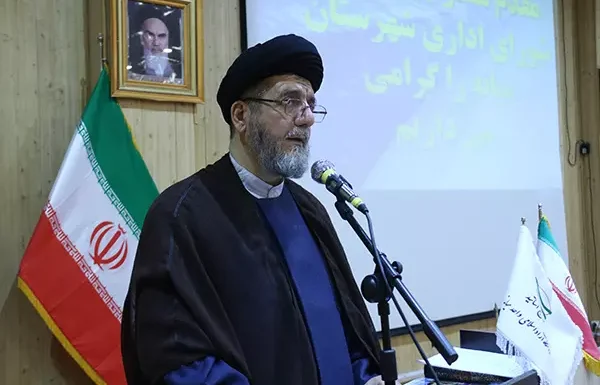 امام جمعه میانه: تنها با علم نمی توان قدرت پایداری در جامعه ایجاد کرد