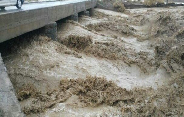 قطع برق ۵ روستای آذربایجان شرقی بر اثر سیلاب