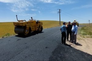 بازدید معاون عمرانی فرماندار از پروژه راه ارتباطی روستای گاوینه رود-آونلیق