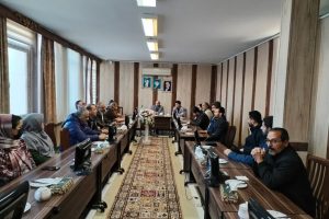 نشست صمیمی فرماندار میانه با هنرمندان شهرستان برگزار شد
