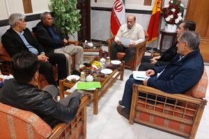 جلسه سرمایه گذار بخش خصوصی بخش شیلات با فرماندار میانه