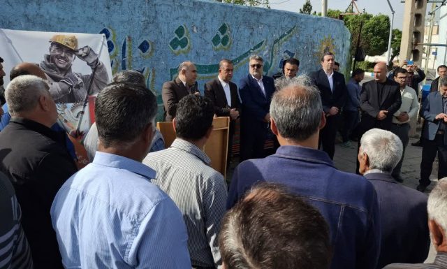 تأکید فرماندار میانه بر ساماندهی ایستگاه کارگران و پیگیری بیمه آنان
