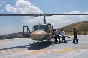 مصدوم کاغذکنان با بالگرد به بیمارستان میانه منتقل شد