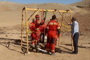 نجات ناموفق فرد حادثه‌دیده از عمق چاه در میانه