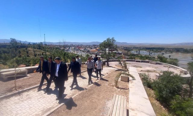 تقدیر معاون مدیرکل منابع طبیعی استان از روند احیای پارک جنگلی میانه