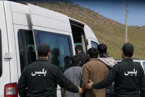 شناسایی و دستگیری ۵ تبعه غیرمجاز در بخش کندوان میانه