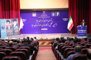 تأکید بر تداوم خدمت‌رسانی و انسجام در مراسم روز کارمند میانه