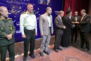 تجلیل از شهردار میانه به‌عنوان مدیر نمونه شهرستان