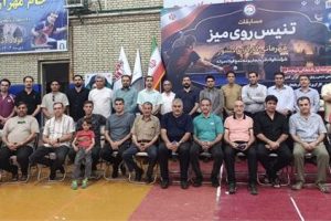 آغاز رقابت ۱۱ تیم در مسابقات تنیس روی میز کارگران کشور در میانه