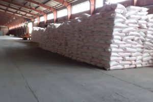 توزیع بیش از 1,800 تن انواع کود کشاورزی در میانه